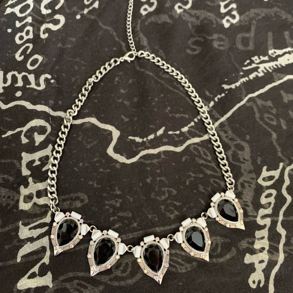 Teardrop Chunky Necklace